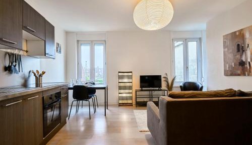 One-Bedroom Apartment