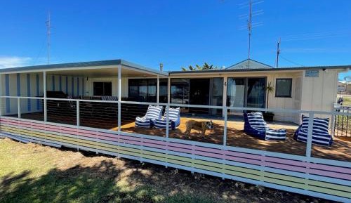 Five-Bedroom Holiday Home