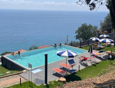 Studio with Sea View