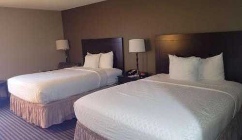 Queen Room with Two Queen Beds - Non Smoking