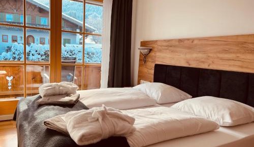 Large Double Room
