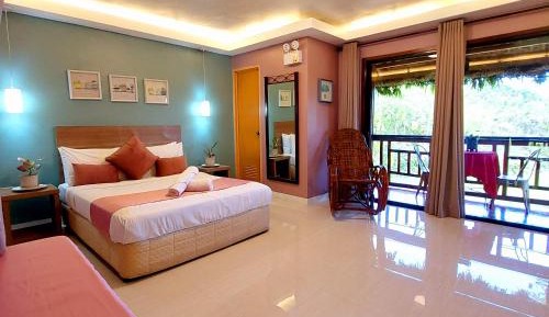 Standard Queen Room