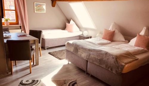 Comfort Triple Room with Shower