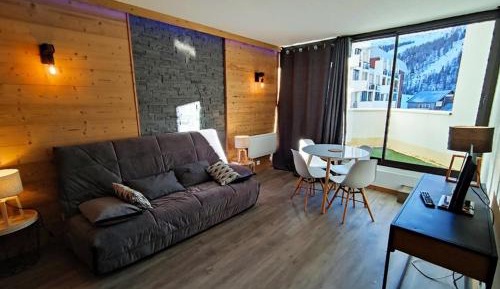 Apartment (4 Adults)