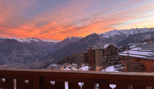 Apartment - Split Level