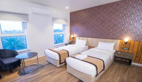 Deluxe Double or Twin Room