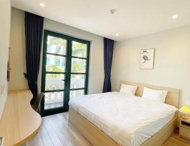 King Room with Balcony