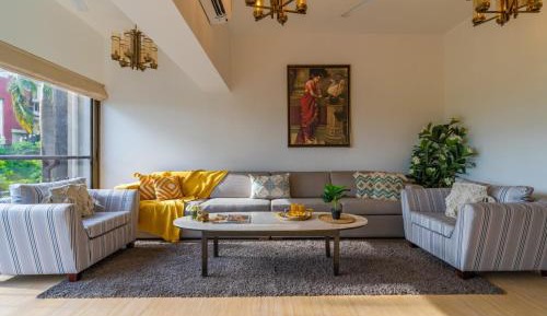 4BHK with NON Heated Jacuzzi