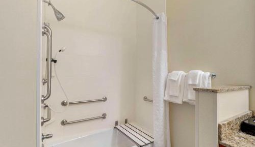 Suite with Two Double Beds - Accessible/Non-Smoking