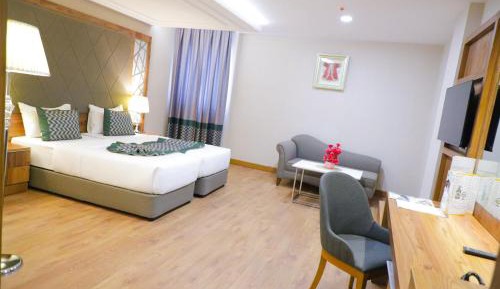 Large Twin Room