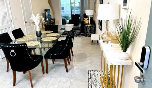 Three-Bedroom Townhouse