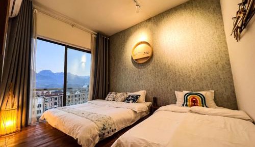 Family Room with Mountain View
