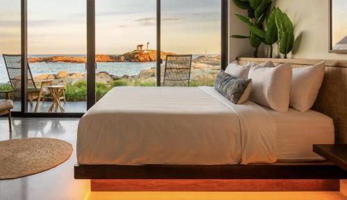 King Suite with Sea View