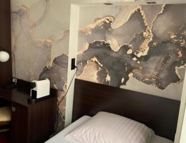 Standard Single Room with Shower