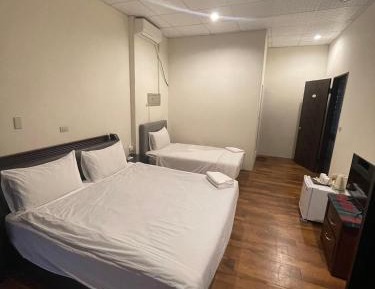 Triple Room with Bathroom