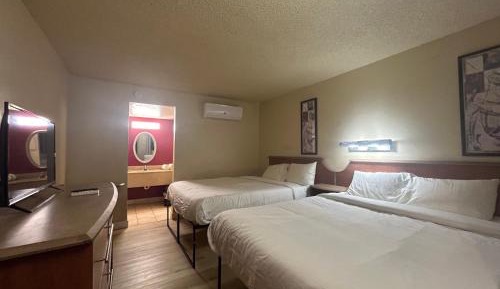 Queen Room with Two Queen Beds