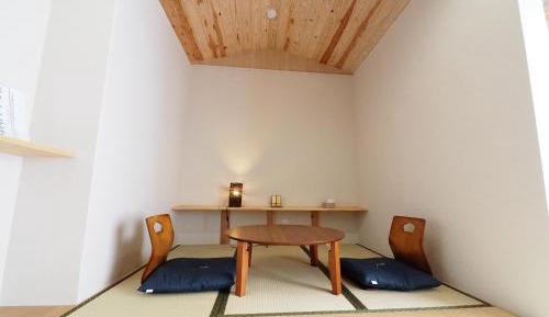 Japanese-Style Room