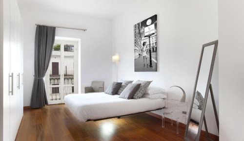 Apartment with Balcony