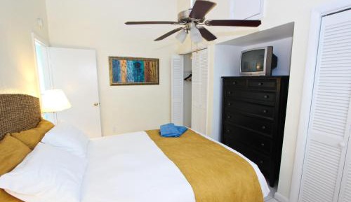 Three-Bedroom Townhouse