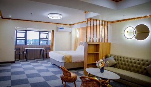 Superior King Room