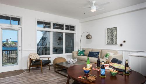 Superior King Suite