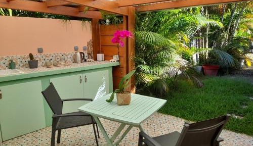 One-Bedroom Bungalow