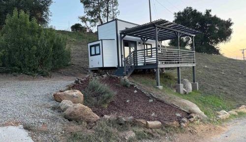 One-Bedroom House