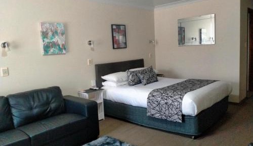 Executive Queen Room