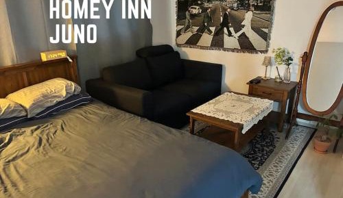 Queen Room