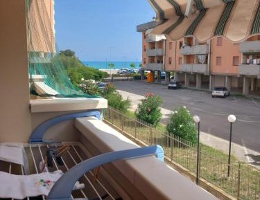 Studio Apartment with Sea View
