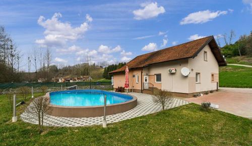 Two-Bedroom Holiday Home