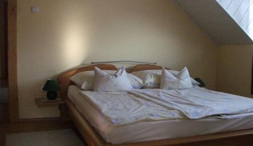 Two-Bedroom Apartment (4 Adults)