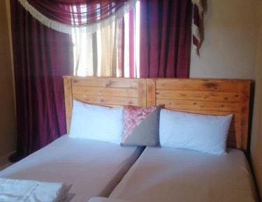 Basic Triple Room