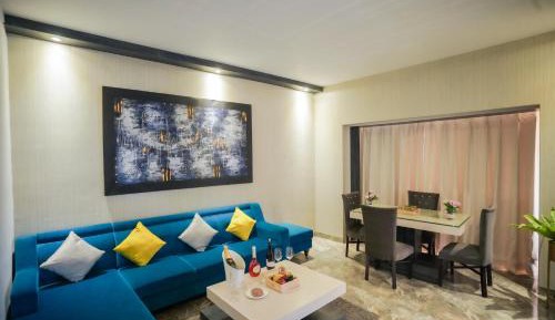 Suite with City View