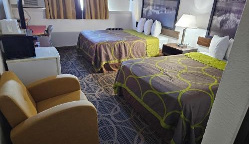 Room with Two Double Beds - Non-Smoking