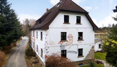 Superior One-Bedroom Apartment