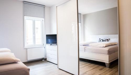Apartment with Terrace B