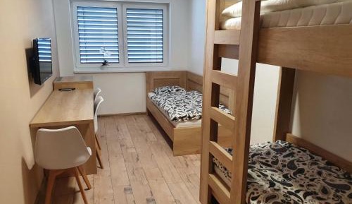 Triple Room with Private Bathroom