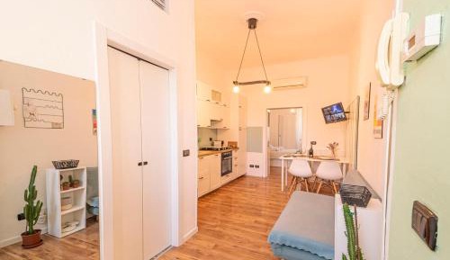 One-Bedroom Deluxe Apartment
