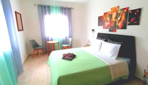 Queen Room with Garden View