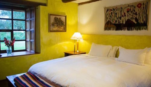 Deluxe Suite with Spa Bath