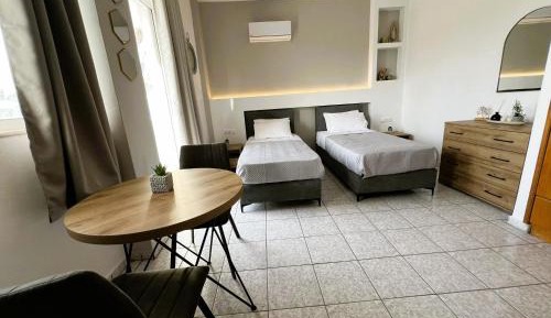 Deluxe Double or Twin Room with Balcony