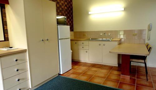 Standard Queen Room