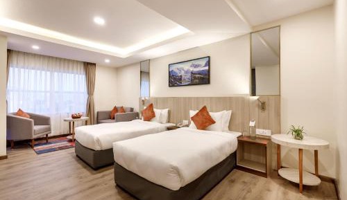 Business Suite Twin Room