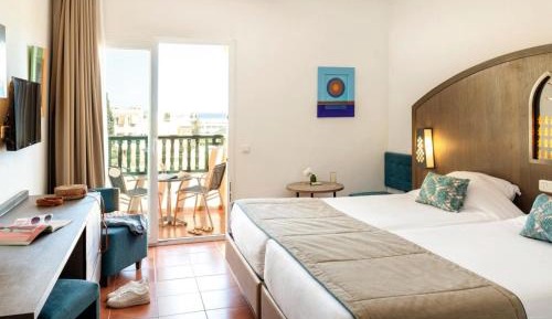 Double Room with Pool View