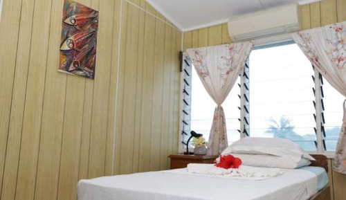 Single Room with Shared Bathroom