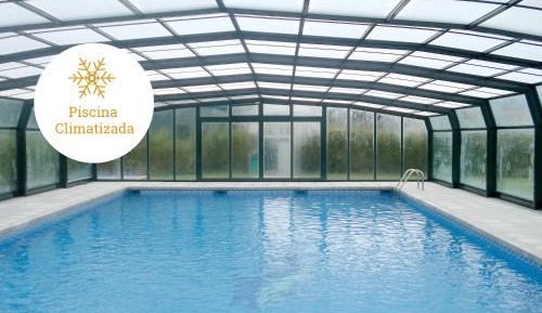 twin Room with children cot