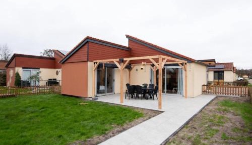 Three-Bedroom Holiday Home 