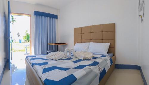 Double Room with Pool View