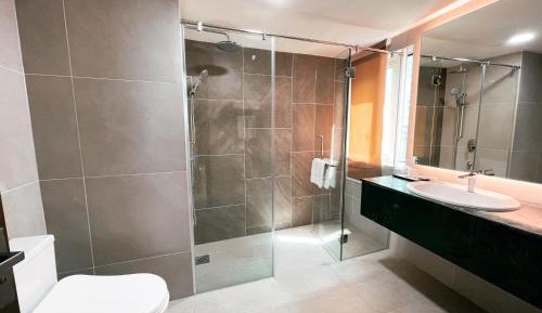 Two-Bedroom Apartment with View